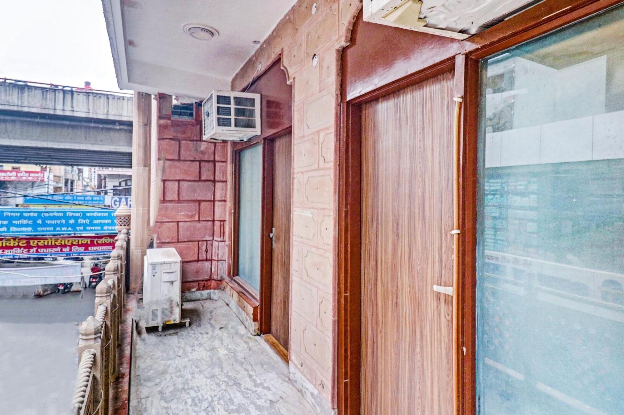 Hotel O Bharat'S Heritage Нью-Дели Экстерьер фото